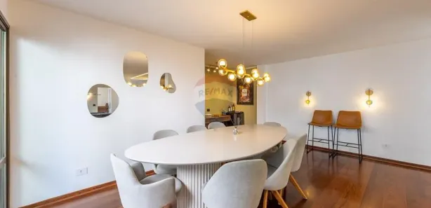 Casa com 5 Quartos para alugar, 398m² no Vila Tramontano, São Paulo