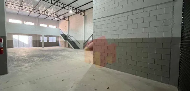 Loja / Salão / Ponto Comercial para venda ou aluguel, 225m² no Vila Camargo, Limeira