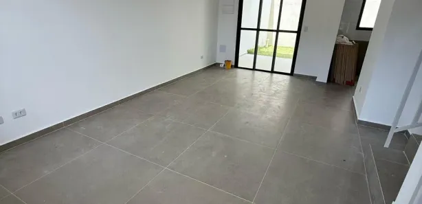 Casa de Condomínio com 3 Quartos para alugar, 75m² no Parque 9 de Julho, São Roque