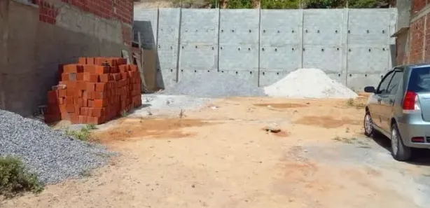 Terreno / Lote / Condomínio à venda, 200m² no Alto Santo Antonio, Moreno