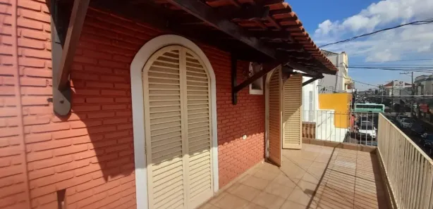 Loja / Salão / Ponto Comercial com 3 Quartos para venda ou aluguel, 285m² no Centro, Jaboticabal