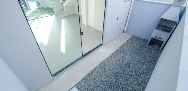 Sobrado com 2 Quartos à venda, 67m² no Armação, Penha
