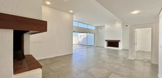 Casa de Condomínio com 3 Quartos à venda, 253m² no São José, Santa Maria