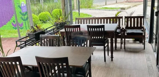 Loja / Salão / Ponto Comercial à venda, 50m² no Mossunguê, Curitiba
