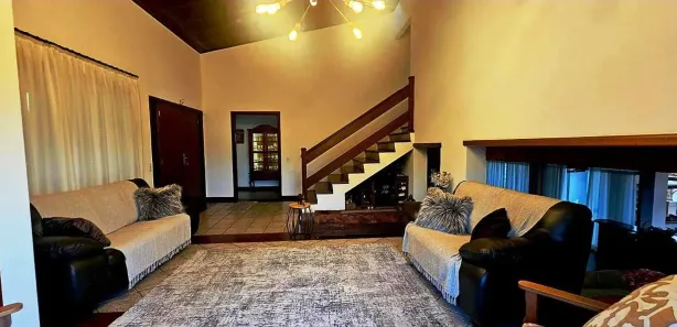 Casa com 3 Quartos à venda, 333m² no Centro, Águas de São Pedro