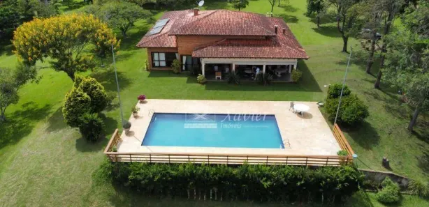 Fazenda / Sítio / Chácara com 4 Quartos à venda, 500m² no Sebandilha, Mairinque