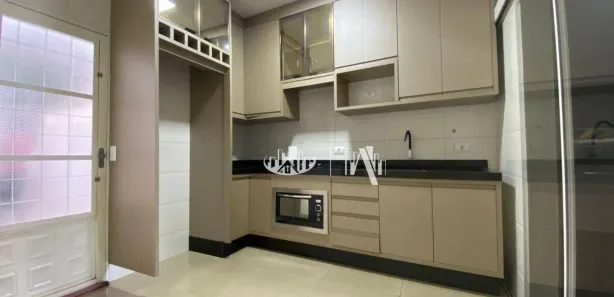 Casa com 3 Quartos para venda ou aluguel, 80m² no Sabará I, Londrina