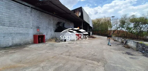 Galpão / Depósito / Armazém à venda, 2300m² no Distrito Industrial João de Almeida, Ribeirão das Neves