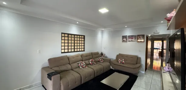 Casa com 5 Quartos à venda, 275m² no , Santo Antônio de Goiás