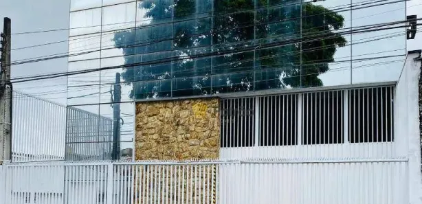 Galpão / Depósito / Armazém para venda ou aluguel, 599m² no Vila Palmares, Santo André