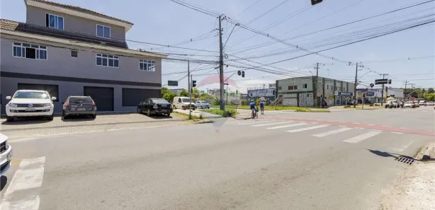 Prédio Inteiro à venda, 601m² no Sítio Cercado, Curitiba