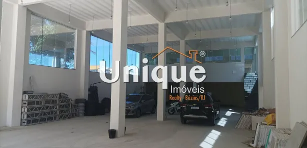 Galpão / Depósito / Armazém para alugar, 360m² no Reserva do Peró, Cabo Frio