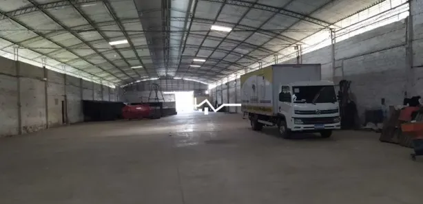 Galpão / Depósito / Armazém para alugar, 1400m² no , Marituba
