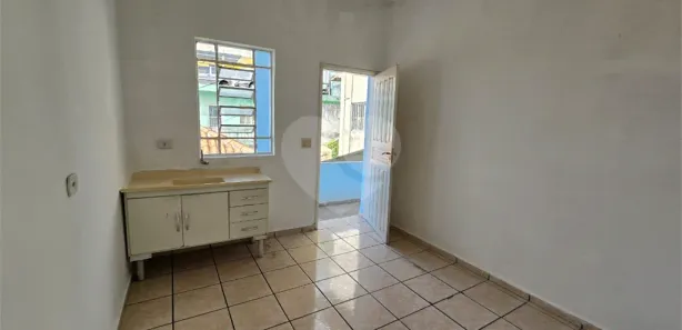 Casa de Vila com 2 Quartos para alugar, 50m² no Vila Pirituba, São Paulo