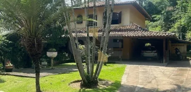 Fazenda / Sítio / Chácara com 4 Quartos para alugar, 500m² no Invernada, Embu das Artes