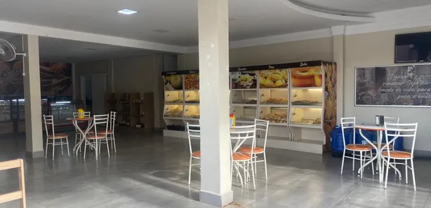 Loja / Salão / Ponto Comercial para venda ou aluguel, 297m² no Maracanã, Montes Claros