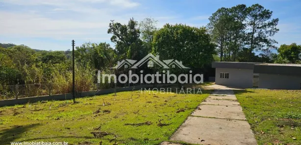 Fazenda / Sítio / Chácara com 3 Quartos à venda, 157m² no Jardim Maracanã, Atibaia