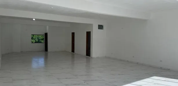 Conjunto Comercial / Sala para alugar, 120m² no Laranjeiras, Caieiras