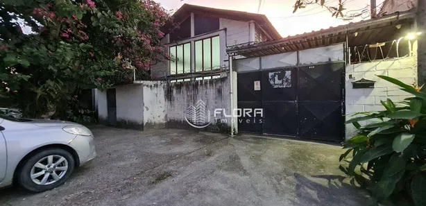 Galpão / Depósito / Armazém à venda, 250m² no Itaipu, Niterói