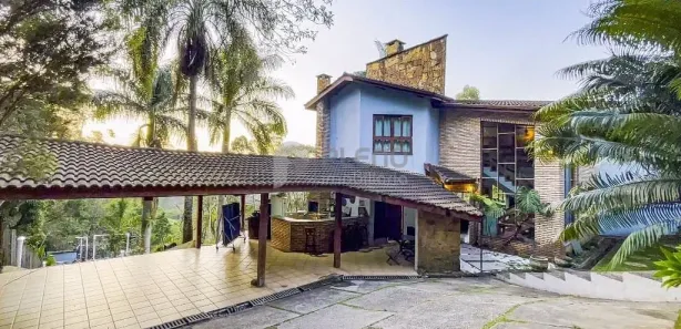 Casa de Condomínio com 4 Quartos para alugar, 320m² no Caraguatá, Mairiporã