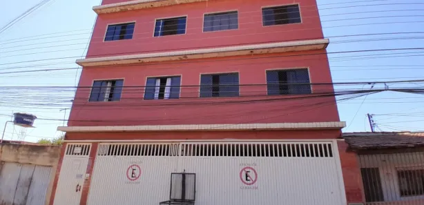 Prédio Inteiro com 2 Quartos à venda, 100m² no Ceilândia Sul, Brasília