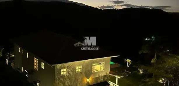 Casa com 5 Quartos à venda, 520m² no Vasca, Nova Trento