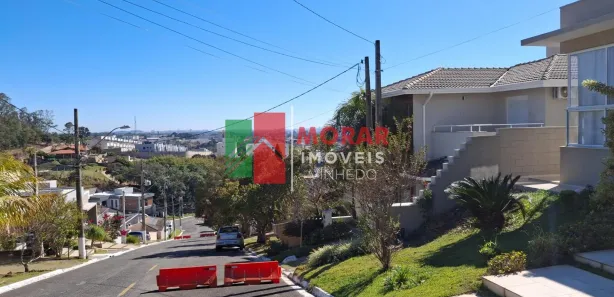 Casa de Condomínio com 3 Quartos para alugar, 207m² no Pinheirinho, Vinhedo