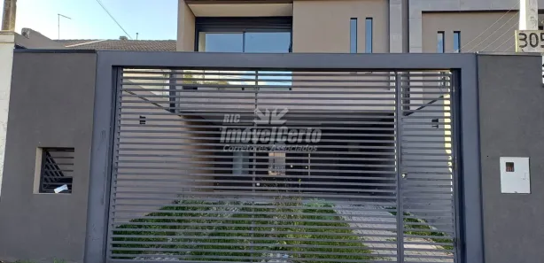 Sobrado com 3 Quartos à venda, 185m² no Pineville, Pinhais