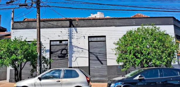 Conjunto Comercial / Sala para alugar, 262m² no Centro, Arapongas