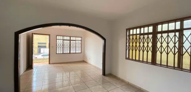 Casa com 3 Quartos para alugar, 150m² no Centro, Chapecó