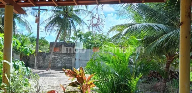 Fazenda / Sítio / Chácara com 4 Quartos para venda ou aluguel, 3900m² no , Aquiraz