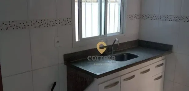 Casa com 2 Quartos para alugar, 62m² no Extensão do Bosque, Rio das Ostras
