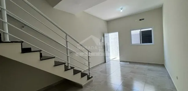 Casa de Condomínio com 2 Quartos para alugar, 70m² no Canto do Forte, Praia Grande