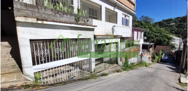 Casa com 3 Quartos para alugar, 85m² no Castelanea, Petrópolis