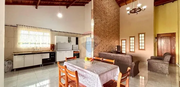 Casa com 3 Quartos à venda, 202m² no Estância Santa Lúcia, Jarinu
