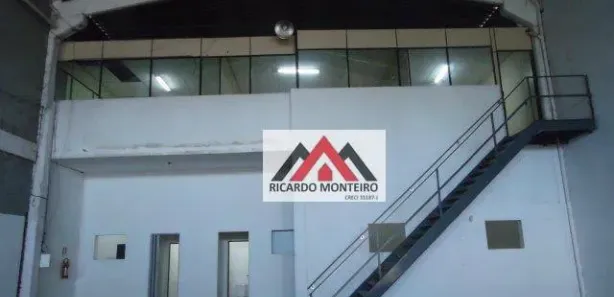 Galpão / Depósito / Armazém para alugar, 450m² no Parque das Nações, Pindamonhangaba