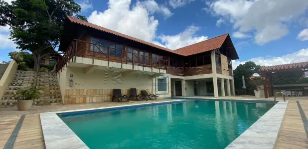 Casa de Condomínio com 4 Quartos à venda, 334m² no Alpes Suiços, Gravatá