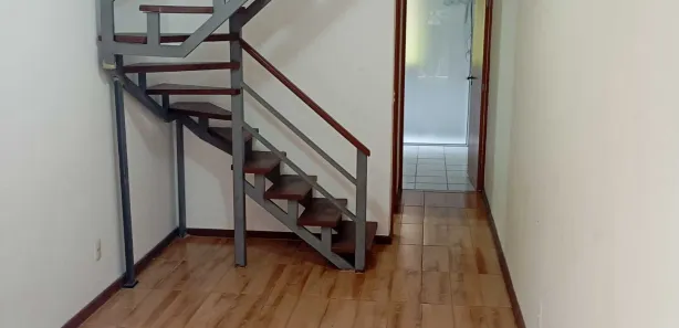 Apartamento com 2 Quartos para alugar, 40m² no Quitandinha, Petrópolis