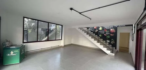 Loja / Salão / Ponto Comercial à venda, 177m² no Granja Viana, Cotia