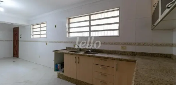 Casa com 3 Quartos à venda, 240m² no Vila Firmiano Pinto, São Paulo