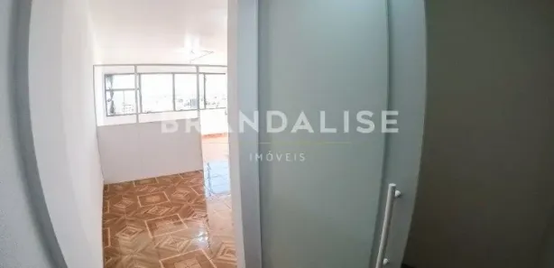 Conjunto Comercial / Sala à venda, 46m² no Centro, Canoas