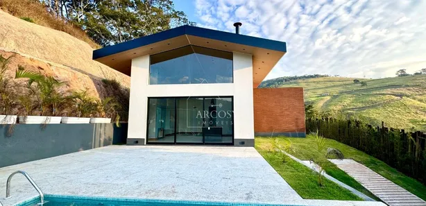 Casa de Condomínio com 3 Quartos à venda, 180m² no , Paraíba do Sul