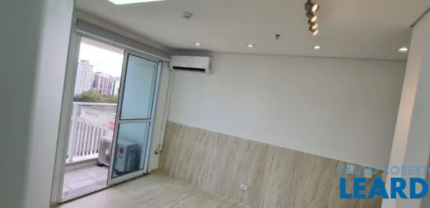 Conjunto Comercial / Sala para alugar, 37m² no Jardim, Santo André