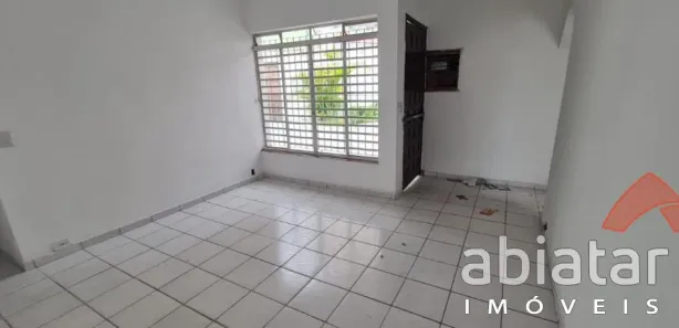 Casa Comercial com 3 Quartos para alugar, 300m² no Jardim Bontempo, Taboão da Serra