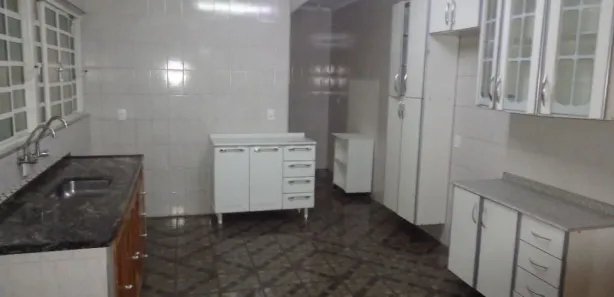 Casa com 2 Quartos para alugar, 100m² no Núcleo Residencial Doutor Luiz de Mattos Pimenta, Itatiba