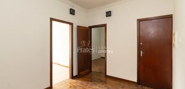 Conjunto Comercial / Sala à venda, 50m² no Centro, Curitiba