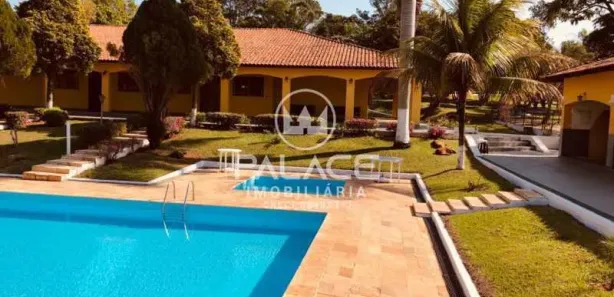 Fazenda / Sítio / Chácara com 10 Quartos para venda ou aluguel, 1300m² no Vila Zalla, Laranjal Paulista