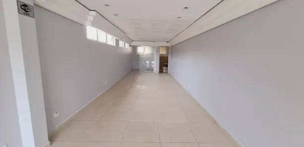 Loja / Salão / Ponto Comercial para alugar, 48m² no Vila Izabel, Curitiba