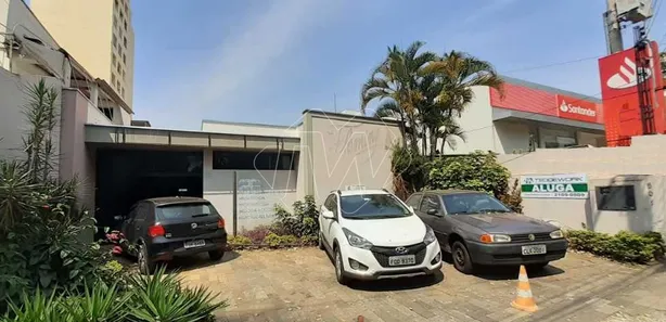Loja / Salão / Ponto Comercial para alugar, 459m² no Centro, Araraquara