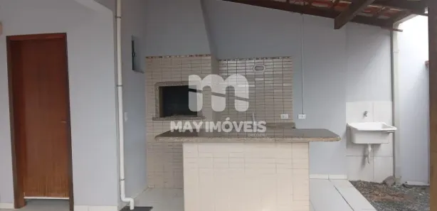 Sobrado com 2 Quartos para alugar, 120m² no Centro, Navegantes